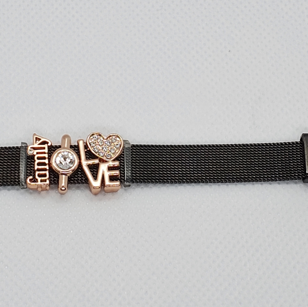 5⭐ rated💗 Black/Rose Gold Family Themed Bracelet - Picture 7 of 7